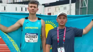 Максим Сажнев Азия чемпионатында рекорд орнатып, алтыннан алқа тақты